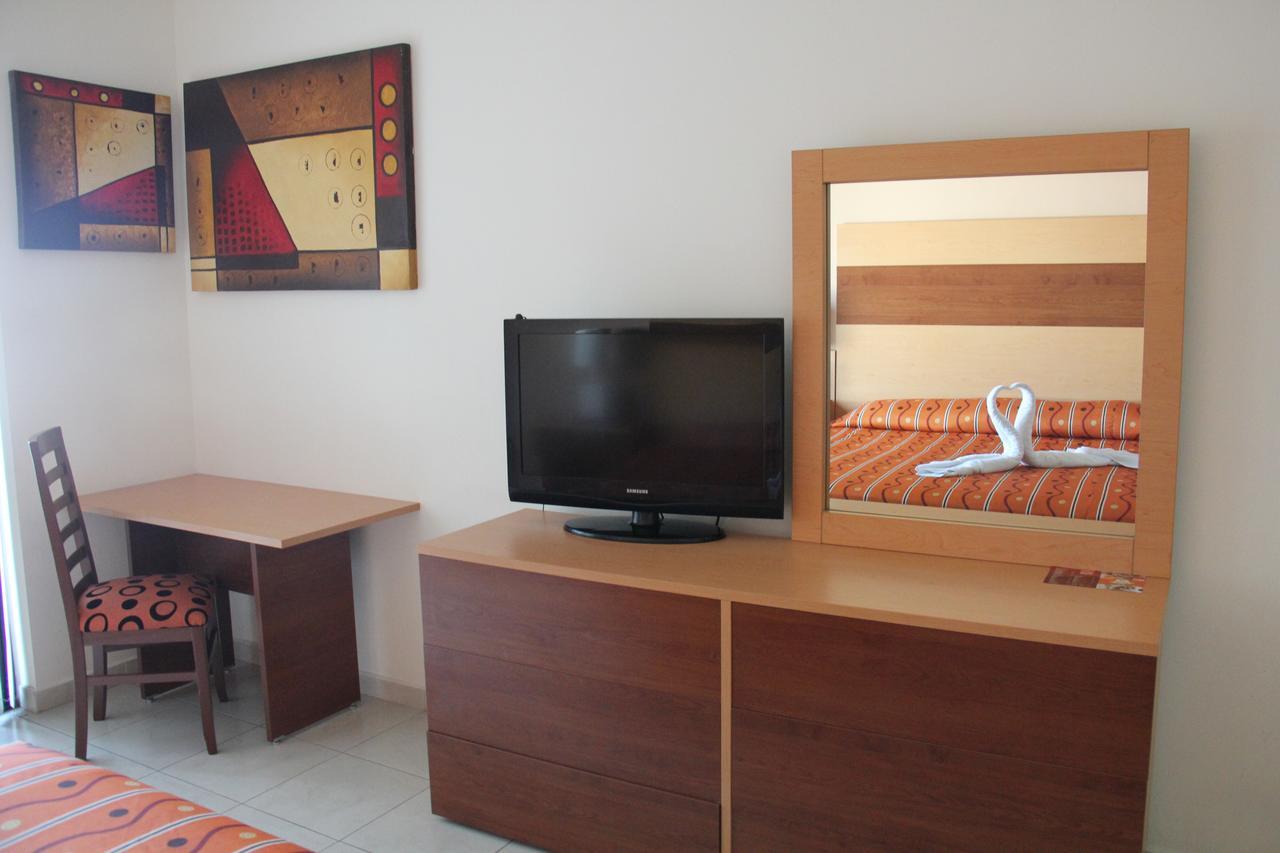 Hotel Real Zapopan Extérieur photo