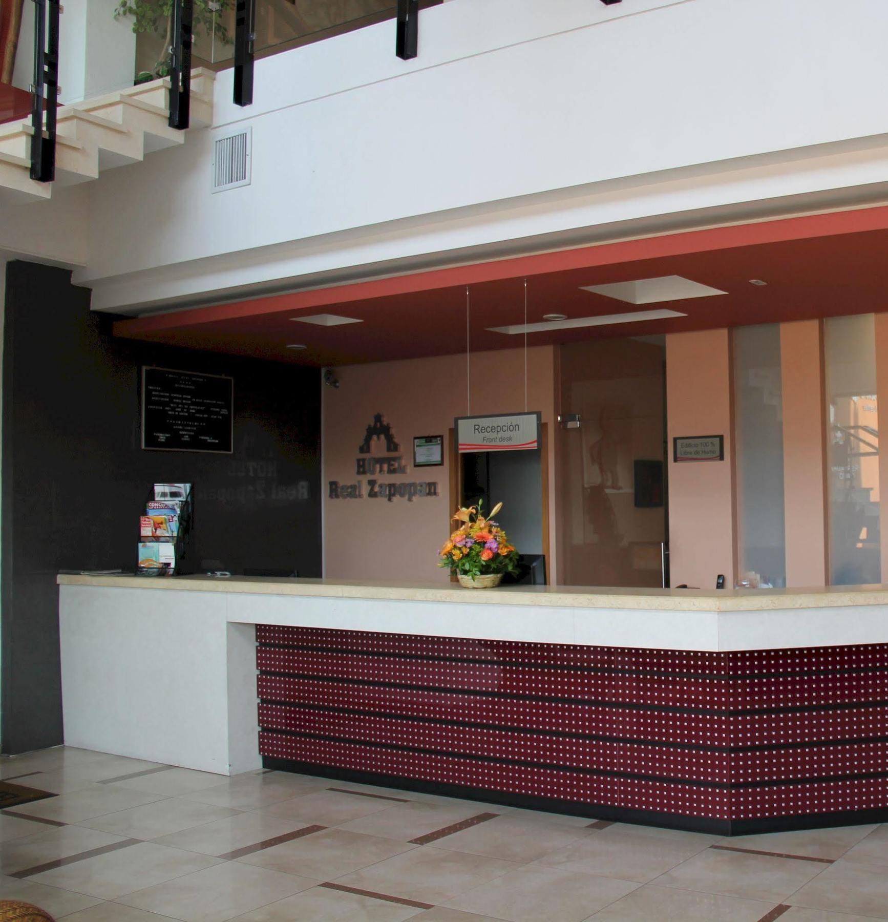 Hotel Real Zapopan Extérieur photo